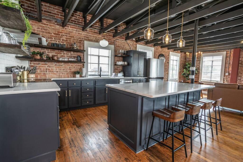 The Loft At 113 - Gateway To The North Texas Hill Country Muenster Exterior foto