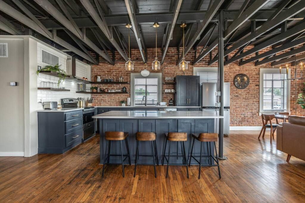 The Loft At 113 - Gateway To The North Texas Hill Country Muenster Exterior foto
